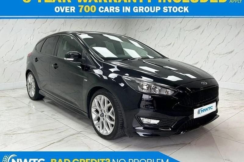 Black Used 2017 Ford Focus ST-Line Hatchback | £8,095 (Good price) - Image 1/1