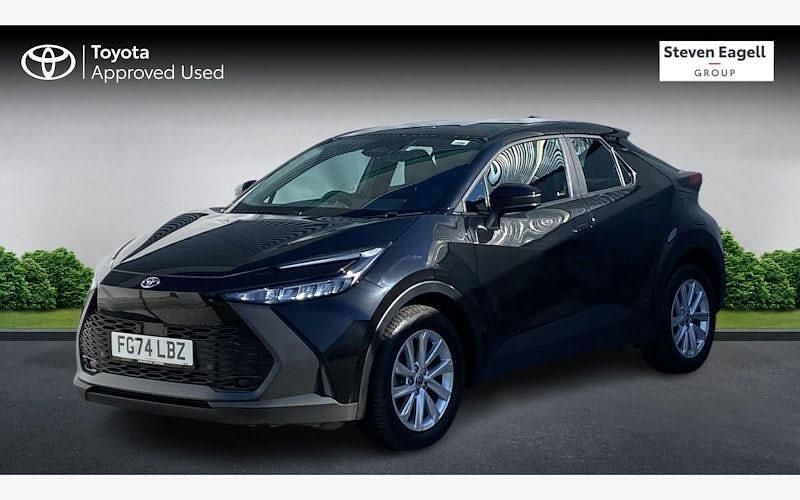 Used Toyota C-HR 140 HP (102 kW) 2026 SUV