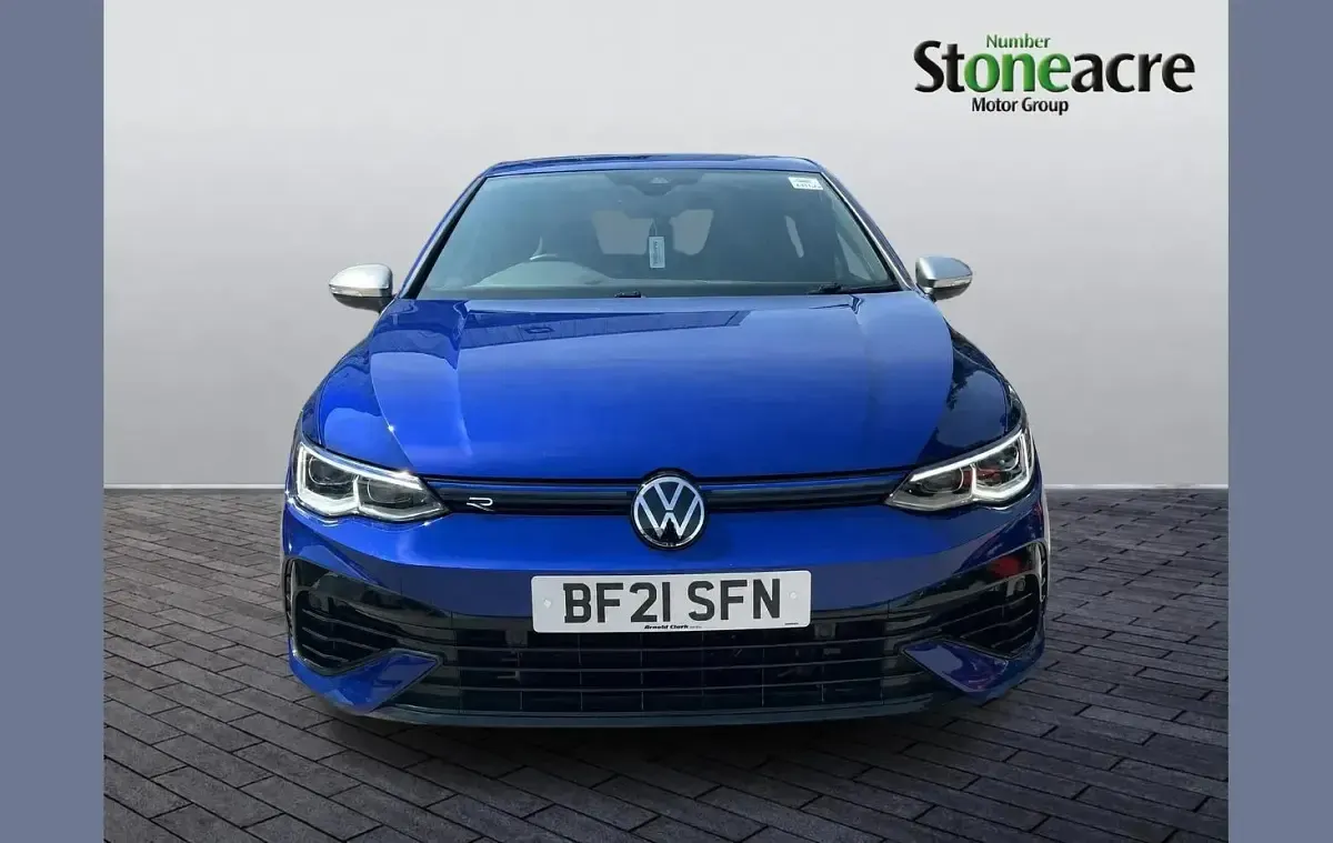 Used VW Golf VIII R 315 HP (231 kW) 2021 Blue Hatchback