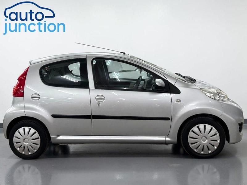Used Peugeot 107 2009 Silver Hatchback