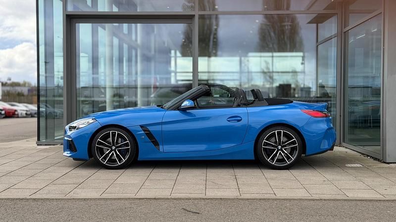 Used BMW Z4 M Sport 194 HP (142 kW) 2021 Blue Cabriolet