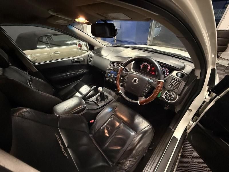 Used Ssangyong (KGM) Korando 2013 White Pickup