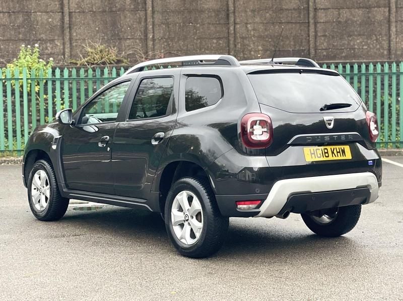 Used Dacia Duster Comfort 115 HP (84 kW) 2018 Black SUV