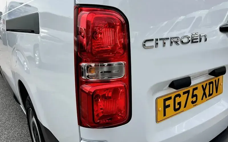 Used Citroën Dispatch 120 HP (88 kW) 2025 White MPV