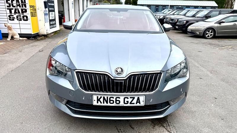 Used Skoda Superb SE Technology 150 HP (110 kW) 2016 Grey Hatchback