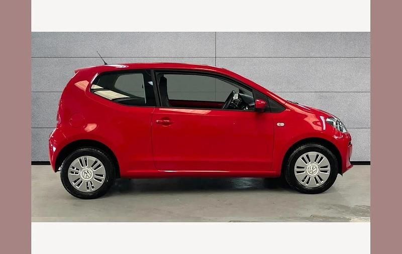 Used VW up! move up! 58 HP (42 kW) 2016 Red Hatchback