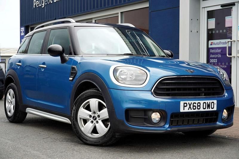 Blue Used 2018 Mini Cooper Countryman SUV | £15,910 (Fair price) - Image 1/4