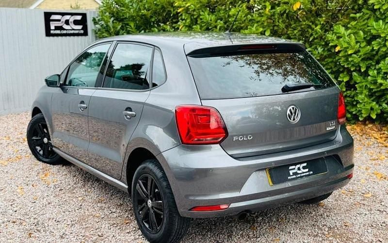 Used VW Polo Edition 90 HP (66 kW) 2017 Grey Hatchback