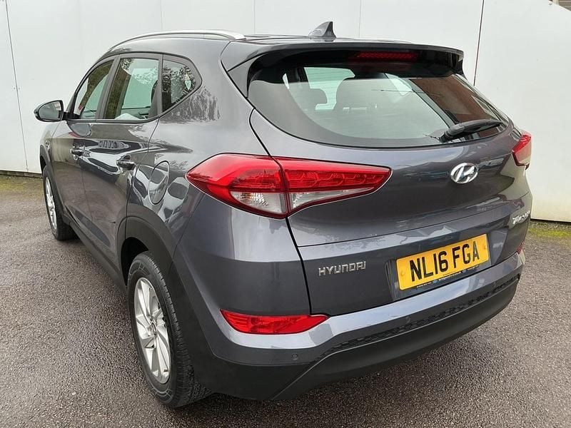 Used Hyundai Tucson SE 116 HP (85 kW) 2016 Grey SUV