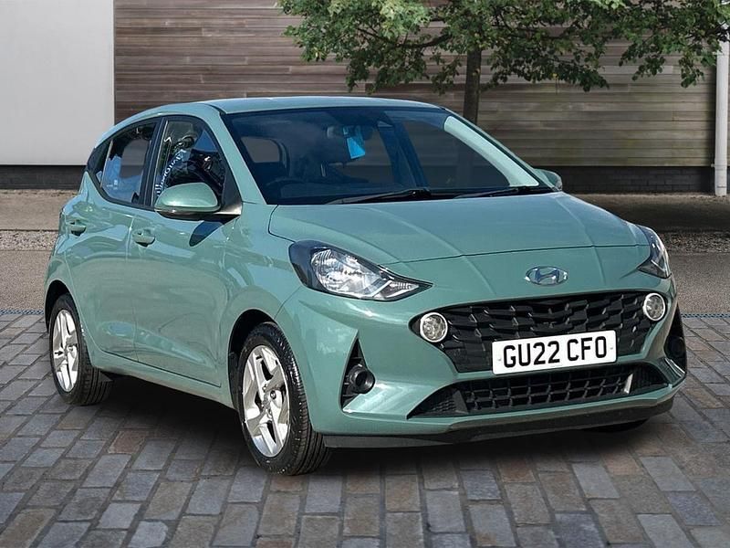 Used Hyundai i10 SE 84 HP (61 kW) 2022 Green Hatchback