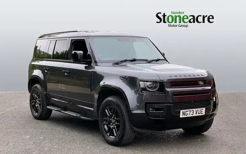 Used Land Rover Defender Dynamic 404 HP (297 kW) 2023 SUV