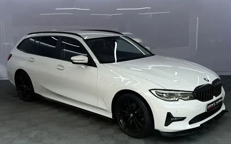 Used BMW 320 Comfort Edition 184 HP (135 kW) 2021 White Estate