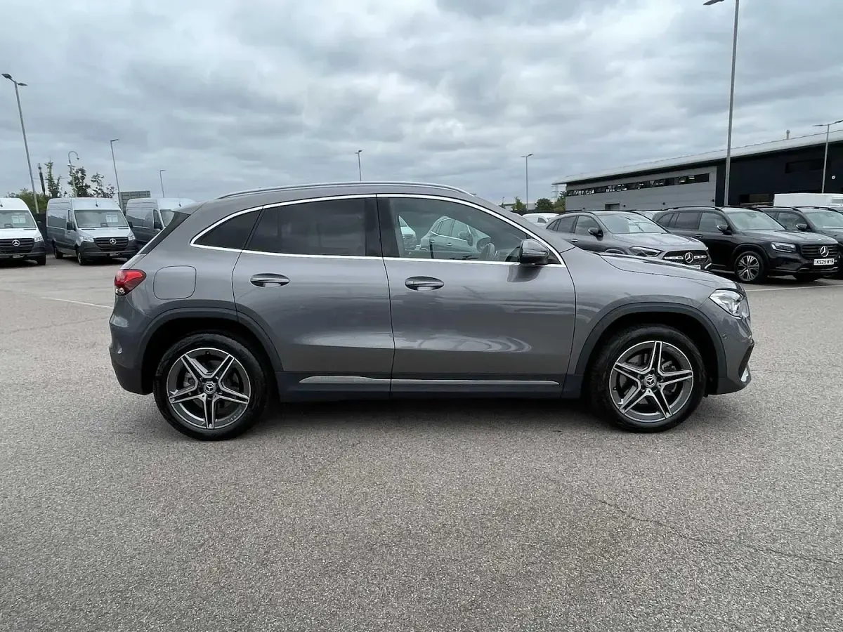 Used Mercedes GLA250 Exclusive 218 HP (160 kW) 2022 Grey SUV