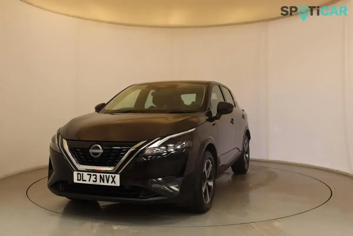 Used Nissan Qashqai Acenta Premium 187 HP (137 kW) 2023 Black SUV
