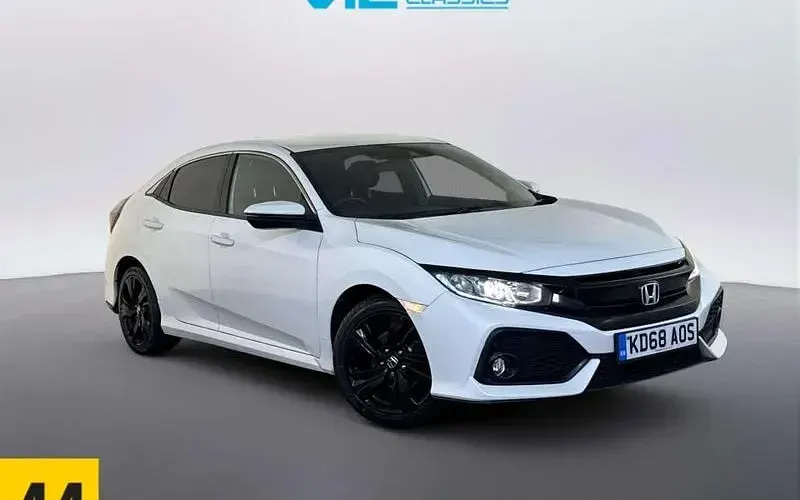 Käytetty Honda Civic SR 126 HP (92 kW) 2022 Viistoperä