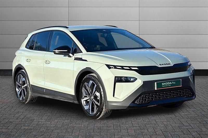 Timiano green New 2025 Skoda Elroq SportLine SUV | £33,700 (Good price) - Image 1/3