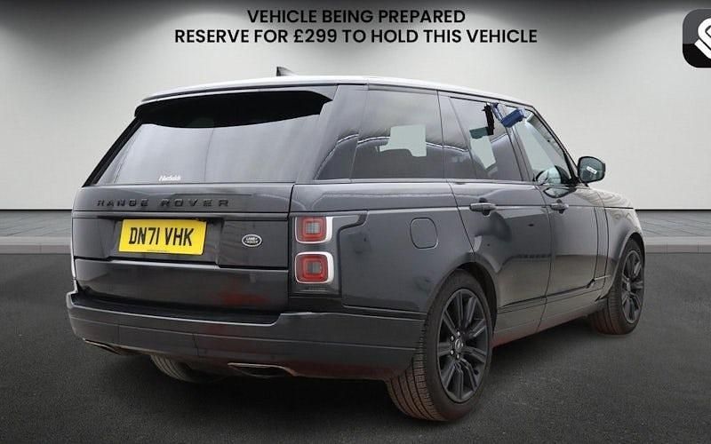Begagnad Land Rover Range Rover 404 HK (297 kW) 2021 Grå SUV