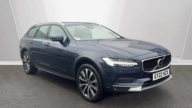 Used 2022 Volvo V90 CC Estate | £31,490 (Fair price) - Image 1/3