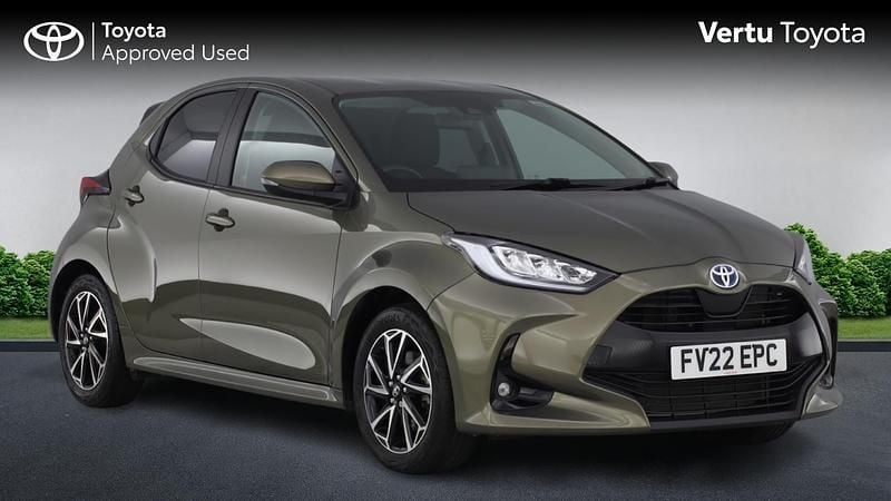 Used Toyota Yaris Hybrid Design 116 HP (85 kW) 2022 Other Hatchback