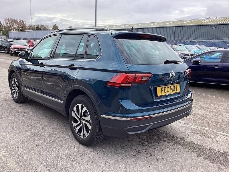 Used VW Tiguan Active 150 HP (110 kW) 2021 Blue SUV