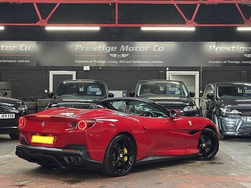 Used Ferrari Portofino 600 HP (441 kW) 2020 Red Cabriolet