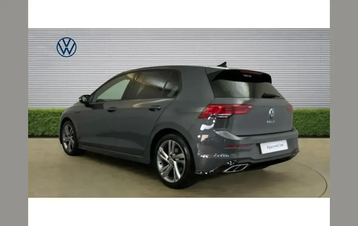 Used VW Golf VIII R-line 150 HP (110 kW) 2022 Grey Hatchback