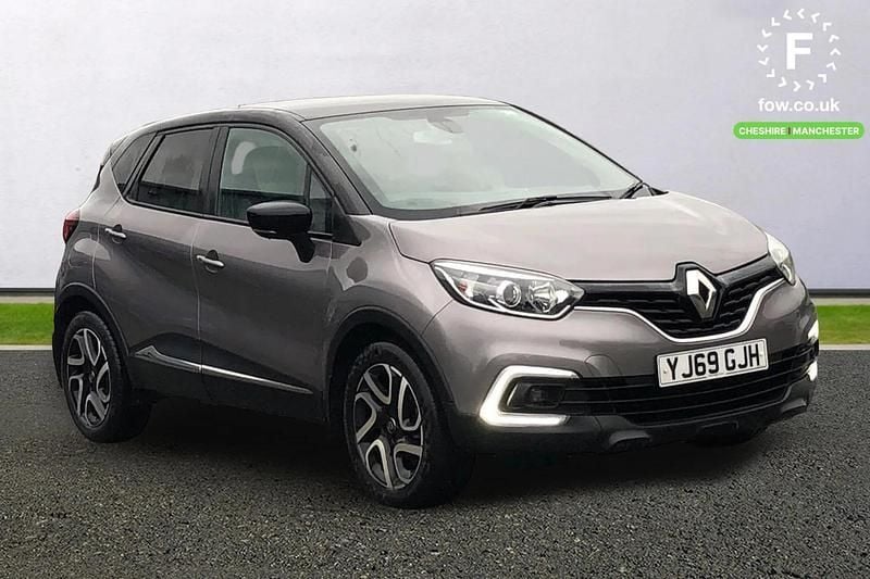 Used Renault Captur Iconic 90 HP (66 kW) 2019 Grey/black SUV