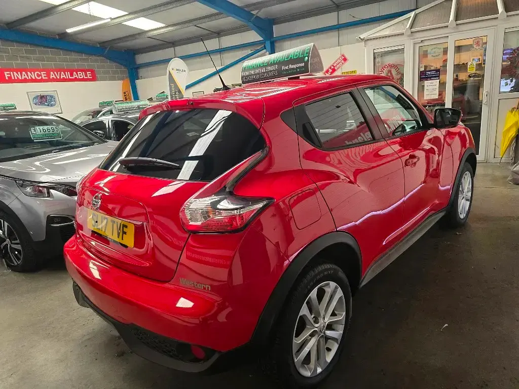 Used Nissan Juke Acenta 2017 Red SUV