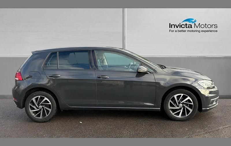 Used VW Golf VIII Edition 113 HP (83 kW) 2020 Grey Hatchback