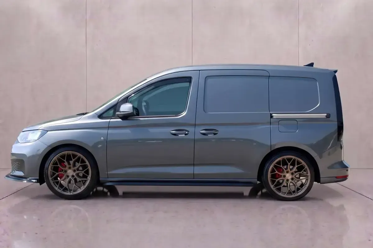Used VW Caddy 212 HP (155 kW) 2021 Grey MPV