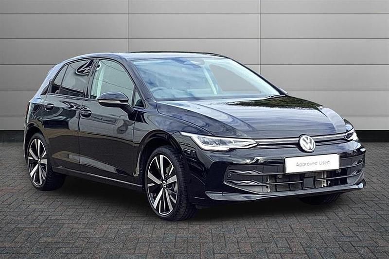 New VW Golf VIII Match 150 HP (110 kW) 2026 Grenadilla black Hatchback