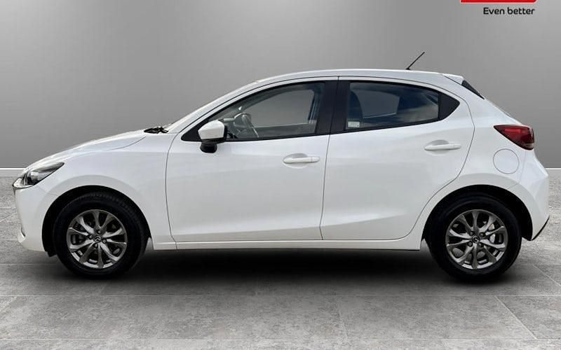 Used Mazda 2 75 HP (55 kW) 2023 Hatchback