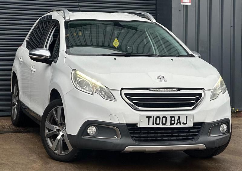 White Used 2014 Peugeot 2008 Allure SUV | £3,390 (Fair price) - Image 1/4