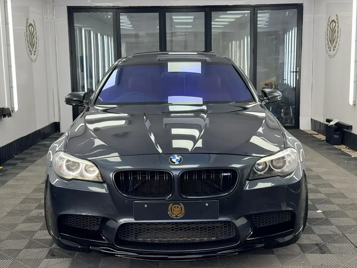 Used BMW M5 Performance 730 HP (536 kW) 2014 Grey Sedan