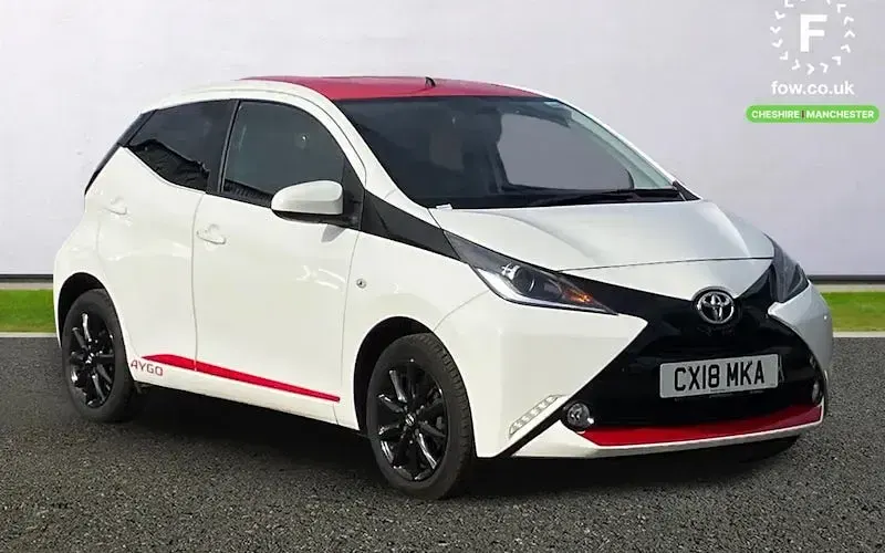 Used Toyota Aygo x-press 69 HP (50 kW) 2018 Hatchback