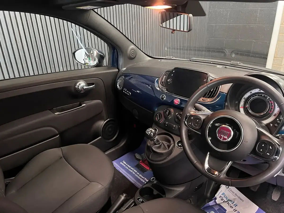 Used Fiat 500 70 HP (51 kW) 2023 Blue Hatchback