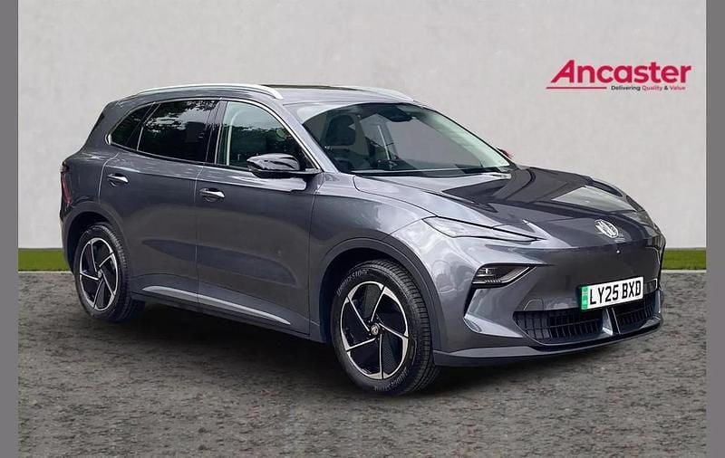 Grey Used 2025 MG MG5 EV Trophy Estate | £26,795 - Image 1/4