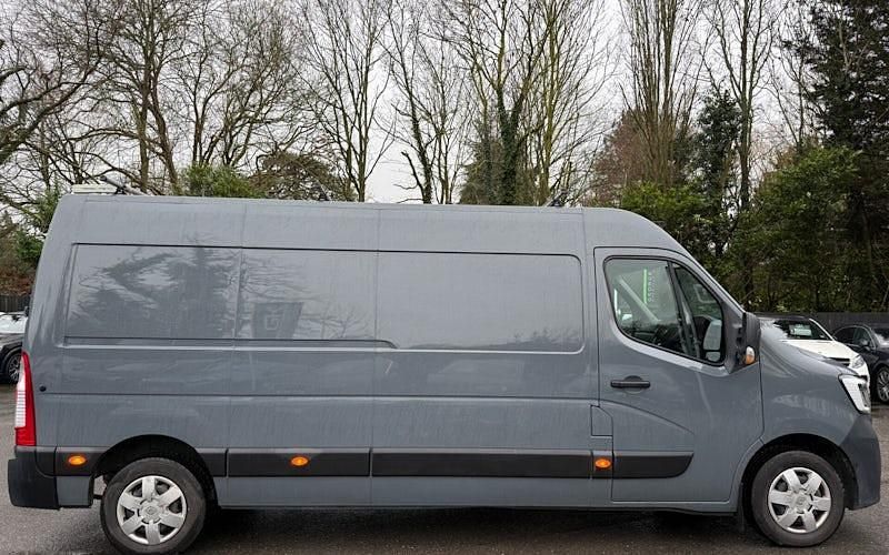 Used Renault Master Business 135 HP (99 kW) 2023 Van