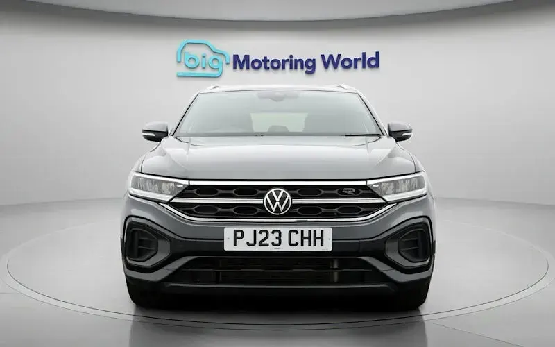 Used VW T-Roc R-line 150 HP (110 kW) 2025 SUV