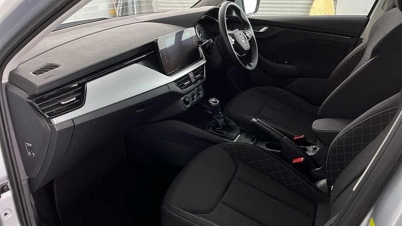 Used Skoda Kamiq SE Drive 95 HP (69 kW) 2023 Silver SUV
