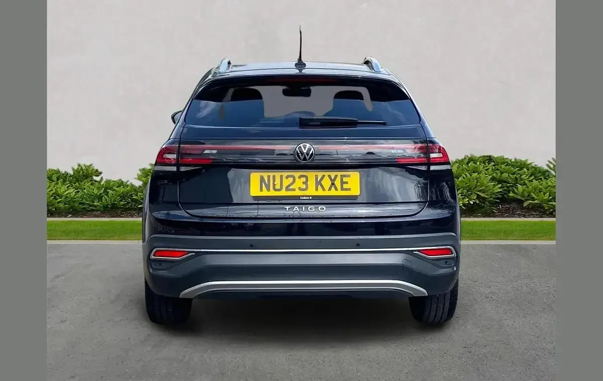 Used VW Taigo Style 110 HP (80 kW) 2023 Black SUV