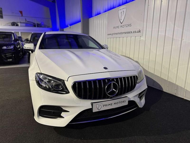 Used Mercedes E220 AMG Line Premium 194 HP (142 kW) 2020 White Coupe