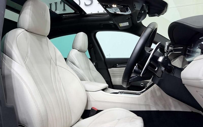 Used Maserati Grecale 330 HP (242 kW) 2025 SUV