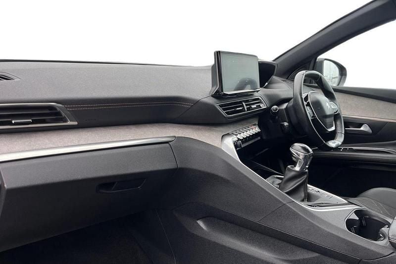 Red Used 2021 Peugeot 3008 GT SUV | £15,290 (Good price) - Image 1/4