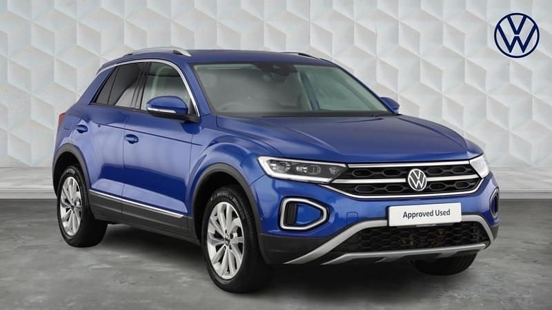 Blue Used 2022 VW T-Roc Style SUV | £22,000 (Fair price) - Image 1/4