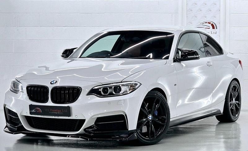 White Used 2016 BMW M240 M Sport Coupe | £16,000 (Fair price) - Image 1/4
