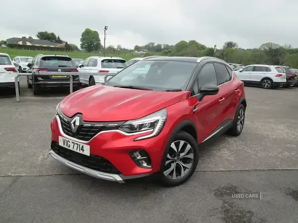 Begagnad Renault Captur Version S 2020 Röd SUV
