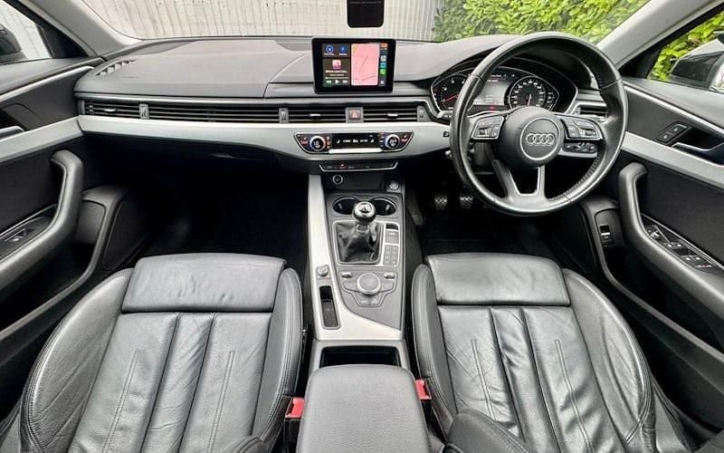 Used Audi A4 Sport 150 HP (110 kW) 2017 Blue Estate