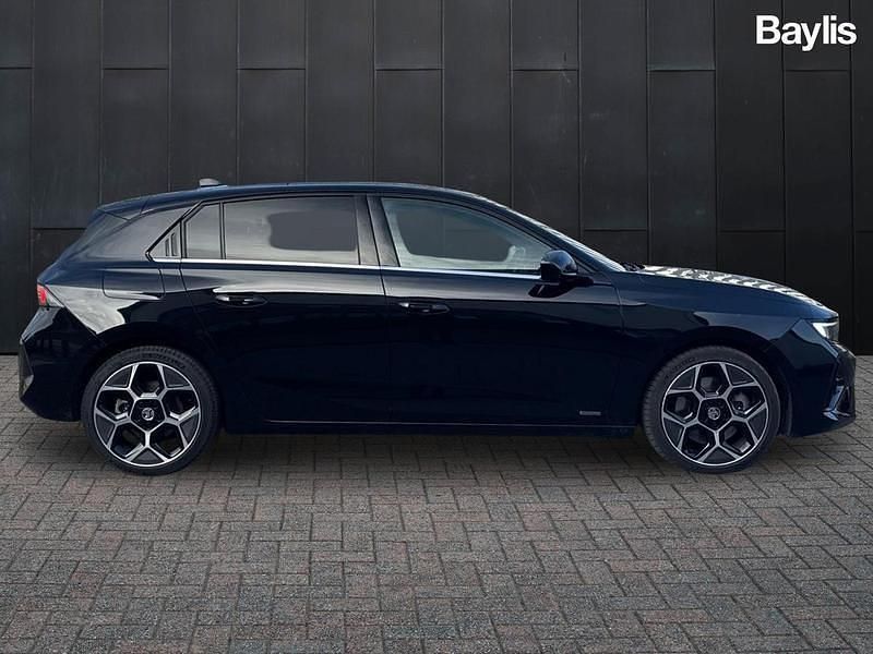 Used Vauxhall Astra Ultimate 2023 Black Hatchback