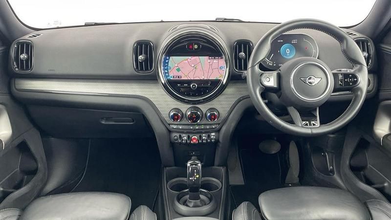 Usado Mini Cooper Countryman Exclusive 134 CV (98 kW) 2022 Plateado SUV